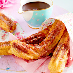 Churros - das Rezept zum Selbermachen | LECKER