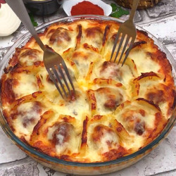 Картошка и фарш Запеканка под Соусом Бешамель с Мясными шариками и Картошкой - Супер