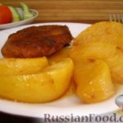 Айва тушеная с медом и красным вином