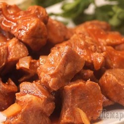 Мясо в томатном соке