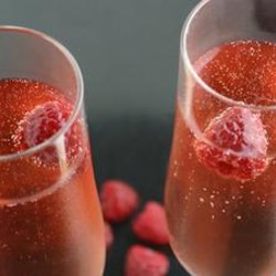 Игристый фруктовый коктейль