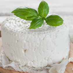 Домашня бринза