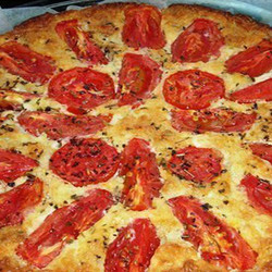 Творожная запеканка с томатами