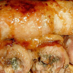 Невероятно вкусные рулетики под соусом