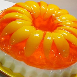 Желейный торт с фруктами