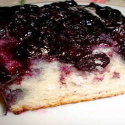 Черничный перевернутый пирог