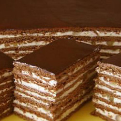 Вкусный шоколадно-медовый торт с заварным кремом