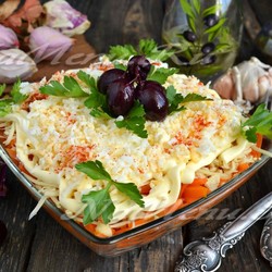 Салат «Марсель» с филе курицы