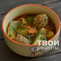 Картофель в томатном соусе с фрикадельками