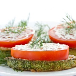Закуска из кабачков и помидоров с сыром - рецепт RussianFood