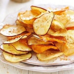 Пряные чипсы из сладкого картофеля - рецепт RussianFood