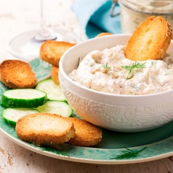 Дип из копченой семги - рецепт RussianFood