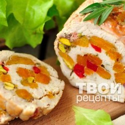 Рулет из индейки с сухофруктами и орехами