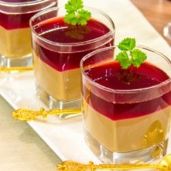 Паштет под брусничным желе