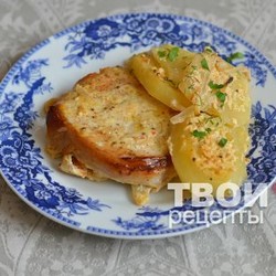 Свинина под горчичным маринадом с картофелем и луком