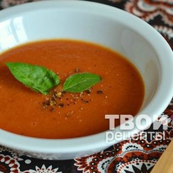 Суп из запеченных помидоров с чесноком и базиликом