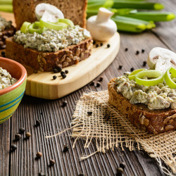 Плавленый сыр с грибами - рецепт RussianFood