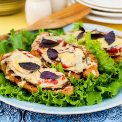 Пармеджана из курицы и баклажанов - рецепт RussianFood