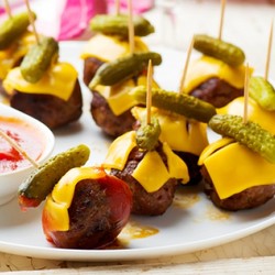 Мини-чизбургеры - рецепт RussianFood