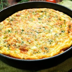 Французский омлет с беконом и картофелем - рецепт RussianFood