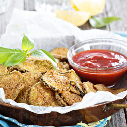 Чипсы из цукини с сыром - рецепт RussianFood