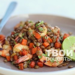 Чечевица с креветками