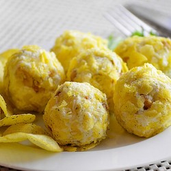 Сырные шарики с морковью и орехами - рецепт RussianFood