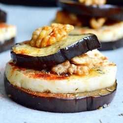 Баклажан с козьим сыром и медом - рецепт RussianFood