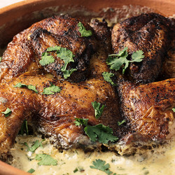 Цыпленок Чкмерули - звезда грузинской кухни: пошаговые фото