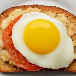 Приготовьте на завтрак такие бублброды, и вам будут руки целовать и просить приготовить ещё.