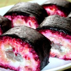 "Сельдь под шубой" в виде роллов