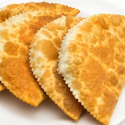 Рыбацкая кухня. Чебуреки из щуки