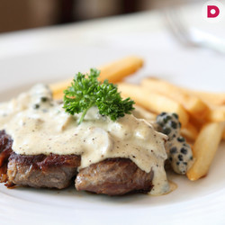 Свинина в соусе с шампанским и сливками