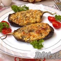 Баклажаны с творогом и сыром, запечённые в духовке - 8 пошаговых фото в рецепте