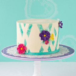 Sponged Abstract Buttercream Stripes {Tutorial} - Sweetness & Bite