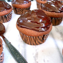 Шоколадные капкейки