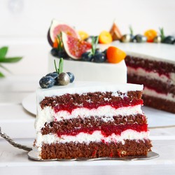 Шоколадный торт «Малина-лимон»