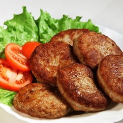 Куриные котлеты с капустой на сковороде