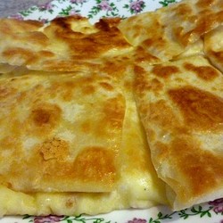 Омлет в лаваше на сковороде