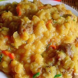 Гороховая каша с тушенкой
