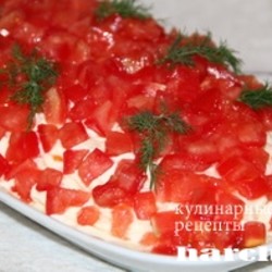 Салат с сельдью и помидорами «Регата»