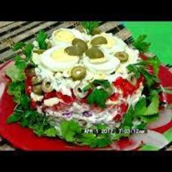 вкусный салат с печенью трески 