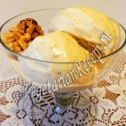 Десерт “Как мороженое” из сливок и бананов