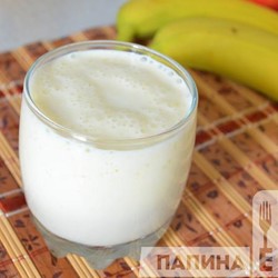 смузи из банана и кефира 