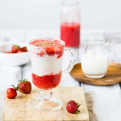 смузи Клубнично-йогурт. с сем.льна