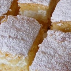 Пирог с йогуртом и лимоном