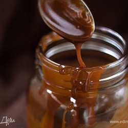 Домашняя соленая карамель. Ингредиенты: сахар, сливочное масло, сливки 33-35%