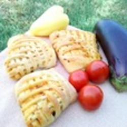 Плетеные булочки с мясом