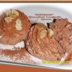 Шоколадный семифредо с орехами