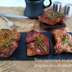 Мясо по-японскис соевым соусом и чесноком